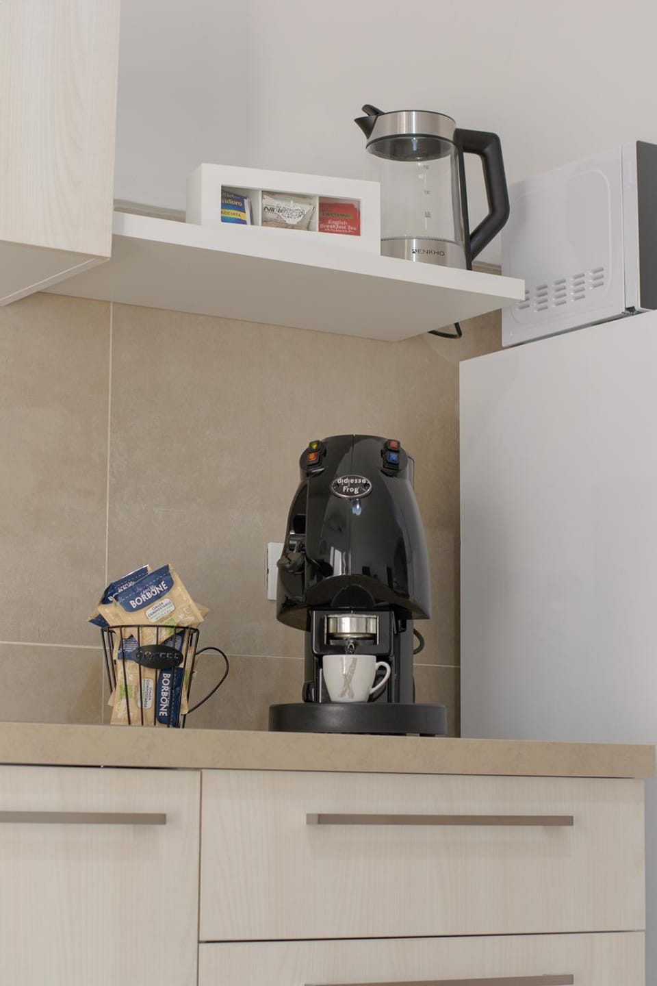 Coffee/tea facilities