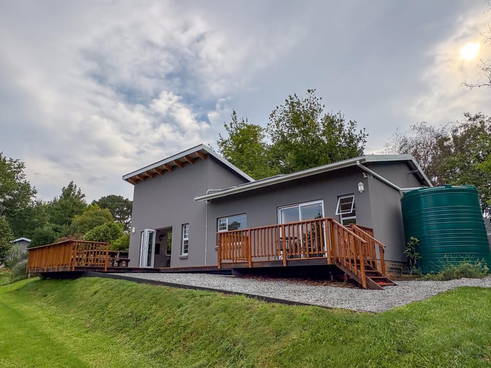 Property building, Patio, Garden, Balcony/Terrace, Evening entertainment, Entertainment