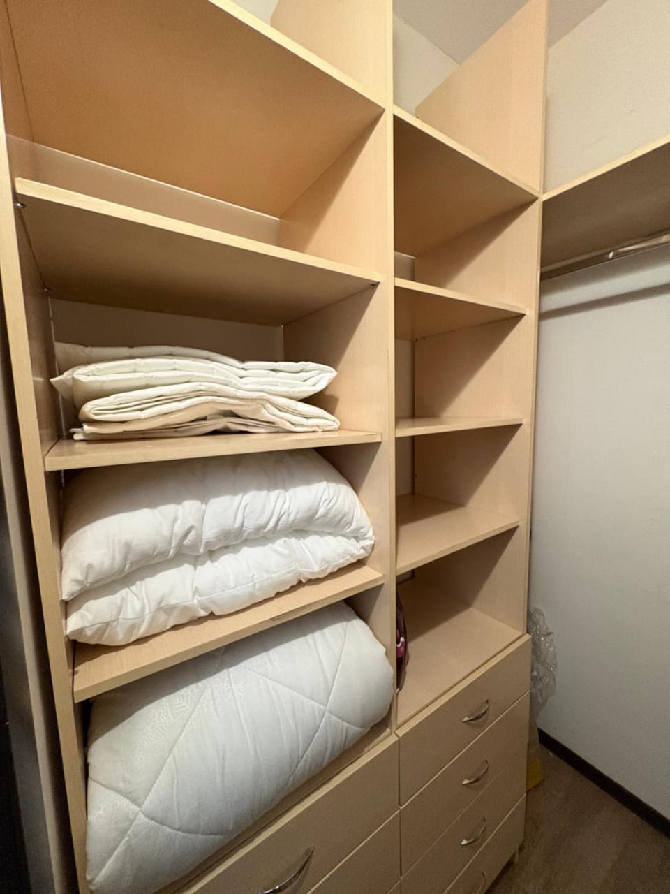 Евродвушка в ЖК Арай Apartment in Almaty