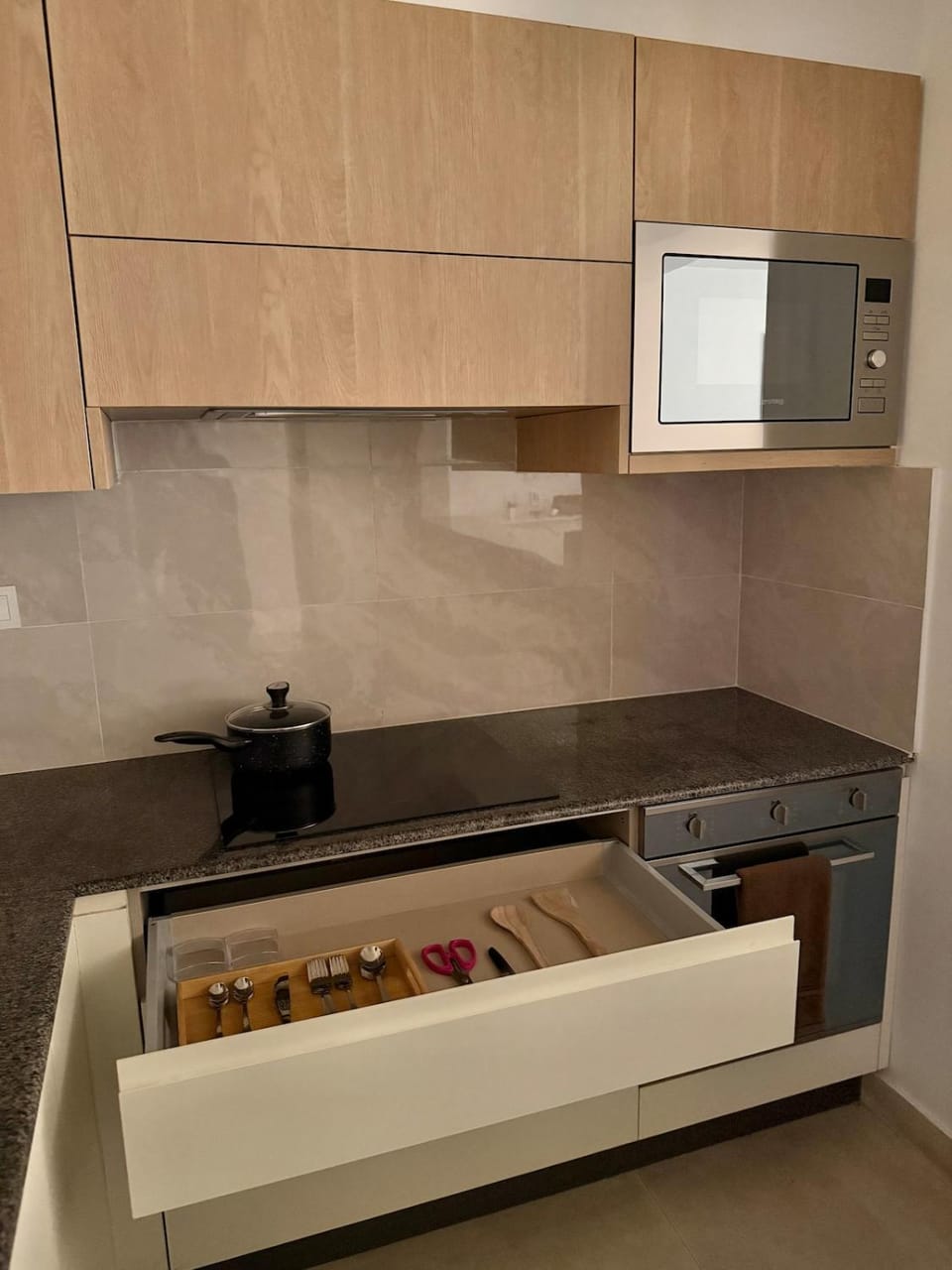 Stayluxe Homes-1 Bedroom Apartment-Penta Square-DHA Apartment in Lahore