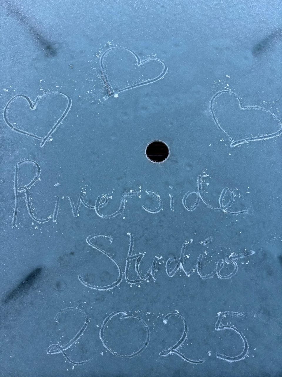 Winter, Text overlay