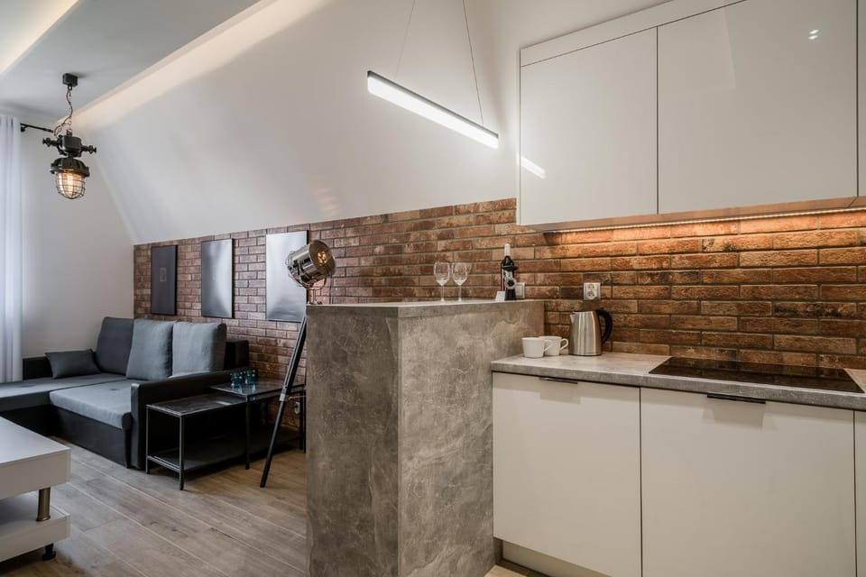Kitchen or kitchenette, Living room