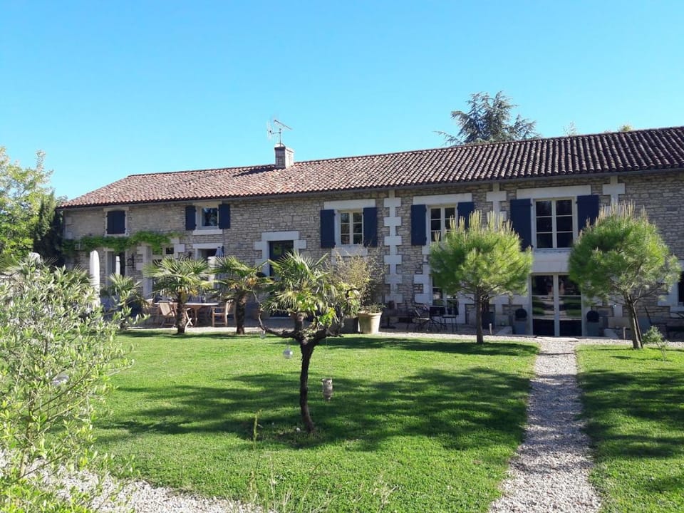 Le Chai de Villiers Bed and Breakfast in Nouvelle-Aquitaine