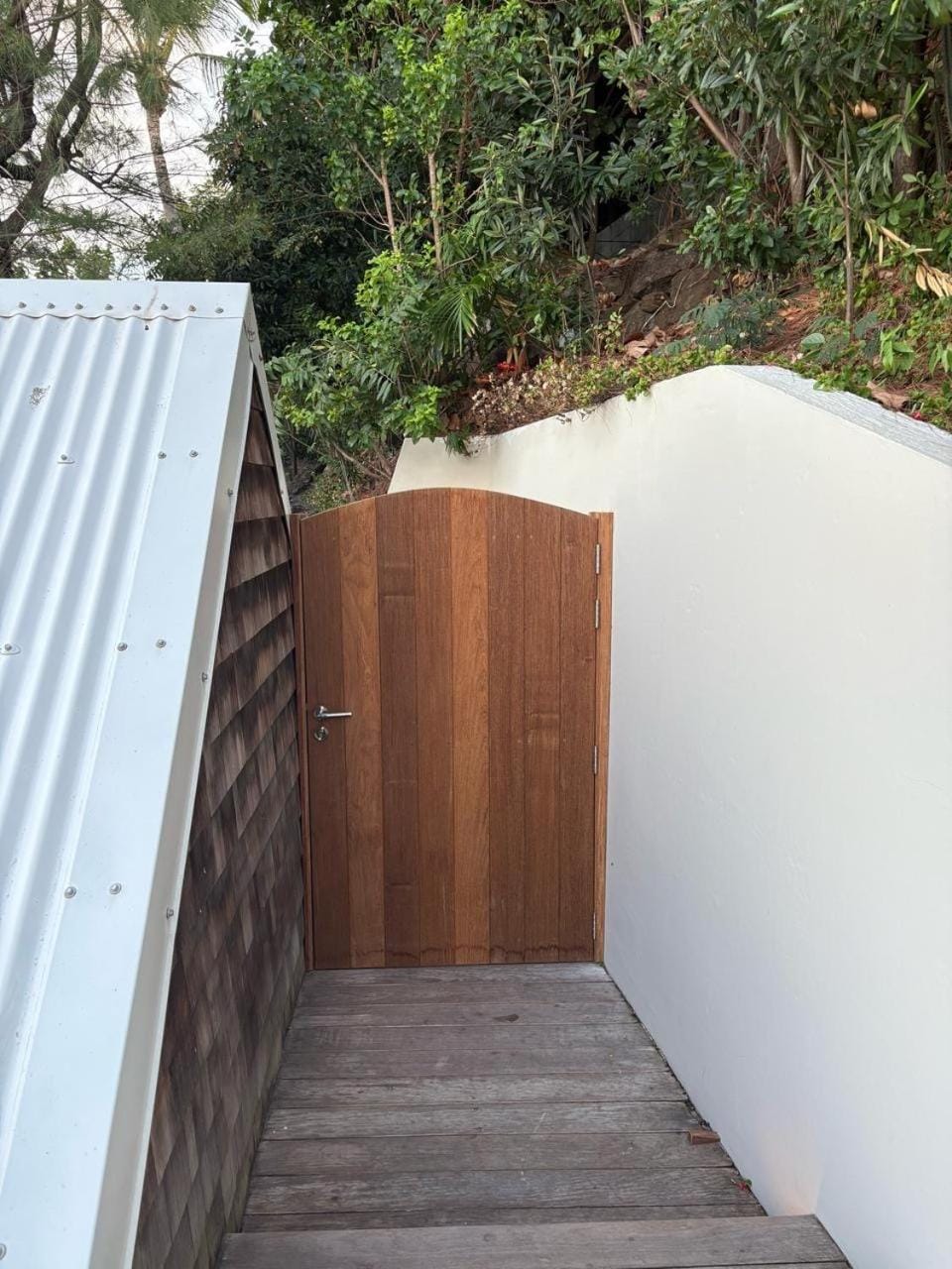 Property building, Facade/entrance, internet