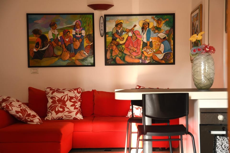 Living room, Seating area