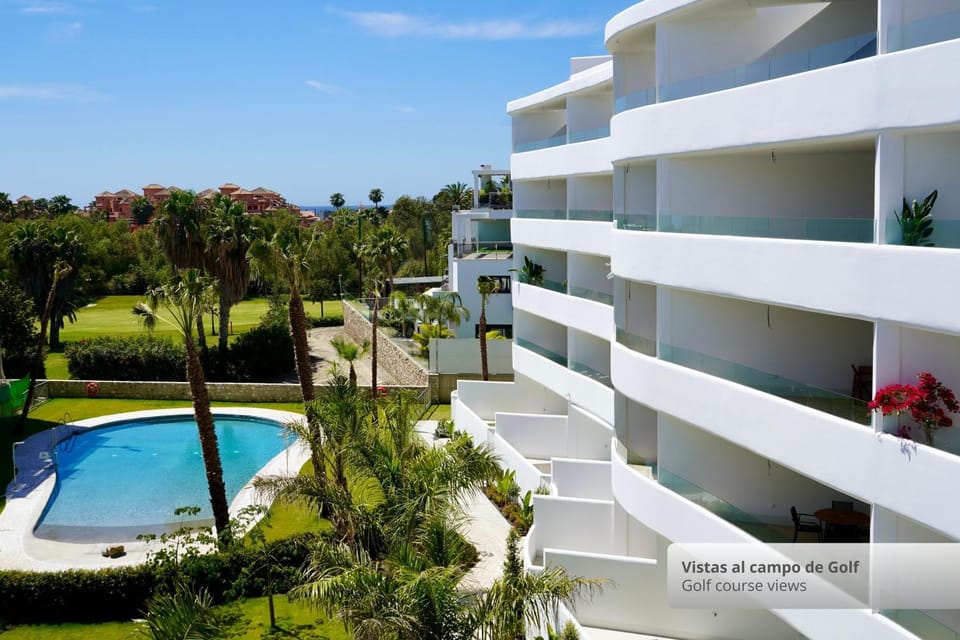 Property building, Spring, Day, Garden, View (from property/room), Balcony/Terrace, Garden view, Pool view, Swimming pool, sunbed