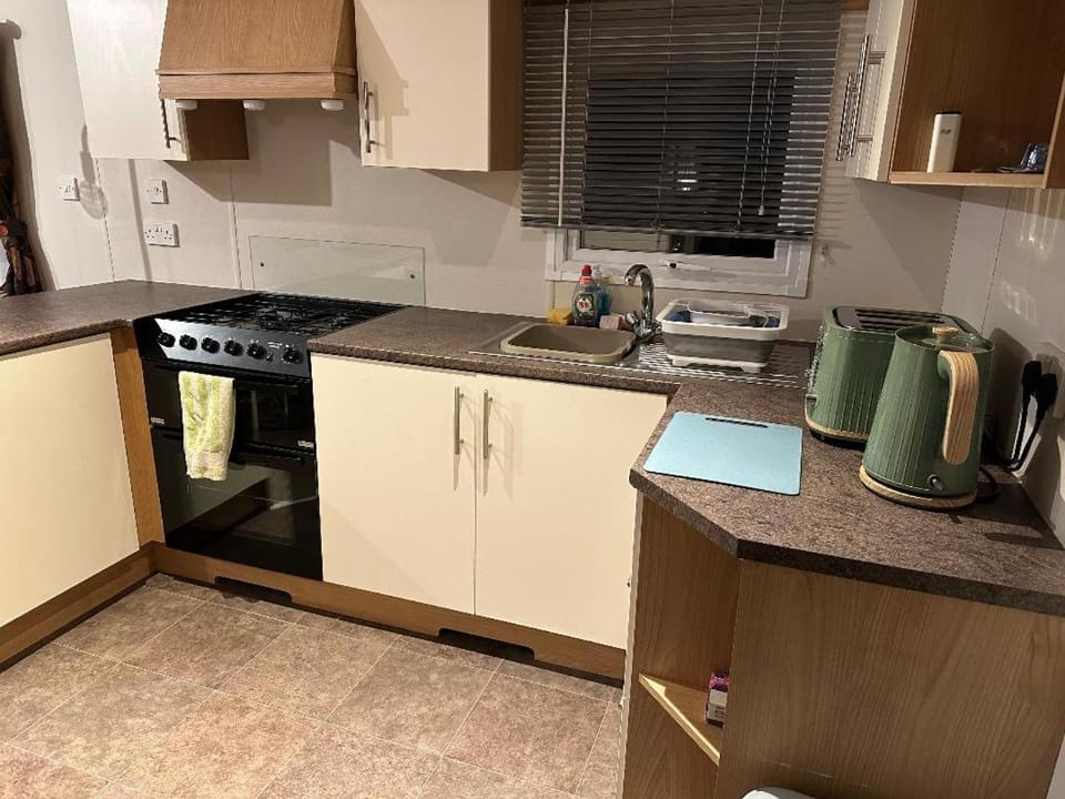 Coffee/tea facilities, Kitchen or kitchenette, pet friendly, stove, toaster