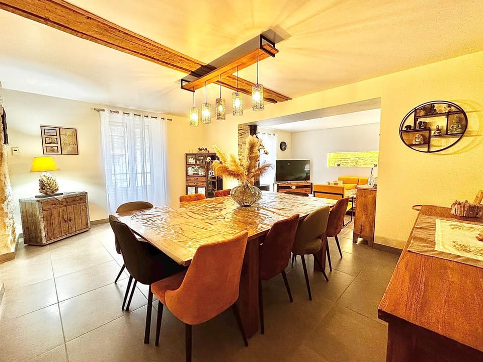 Le Nido House in Centre-Val de Loire