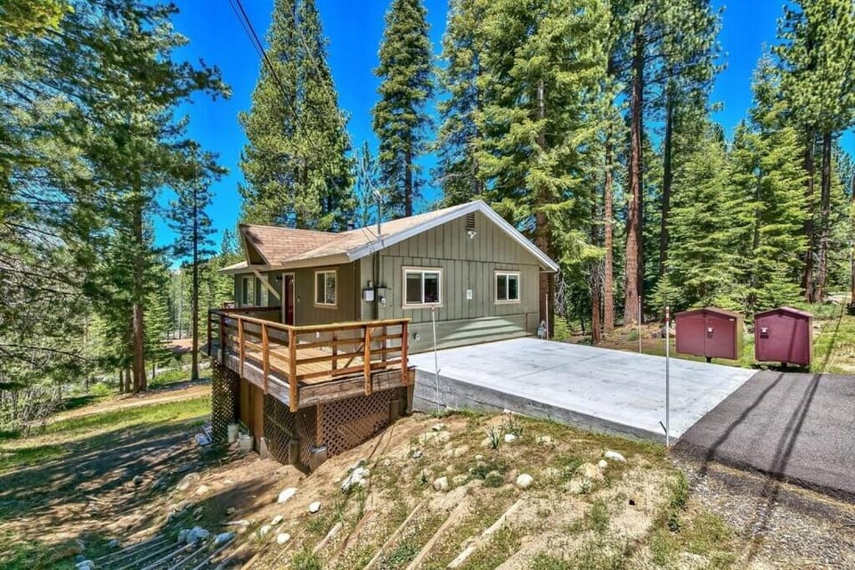 Property building, Natural landscape