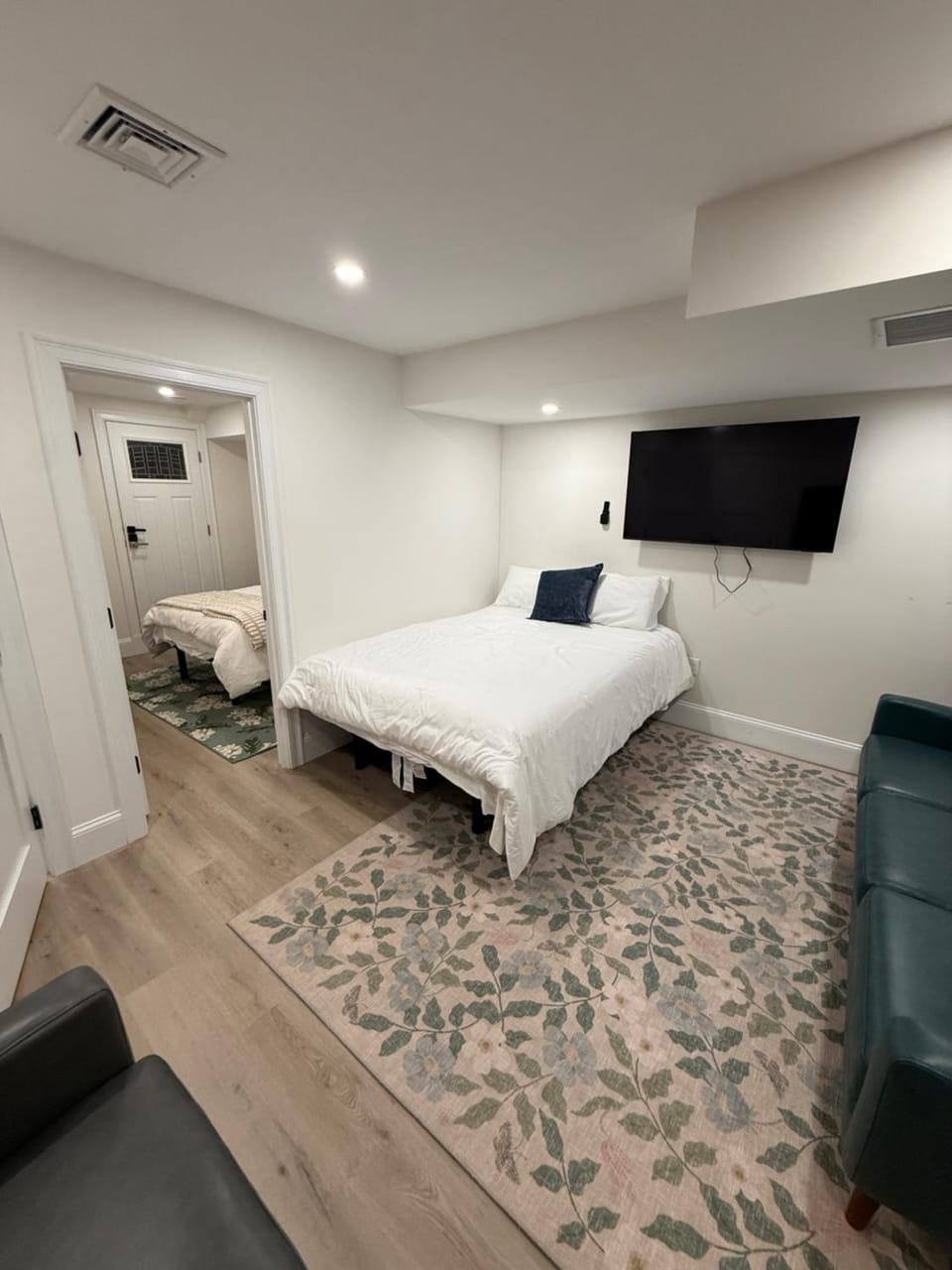 Forest Hill condos -Boston Apartment in Jamaica Plain