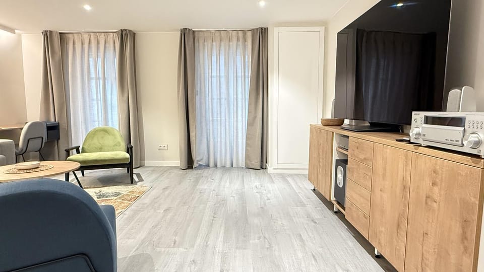 TV and multimedia, Living room