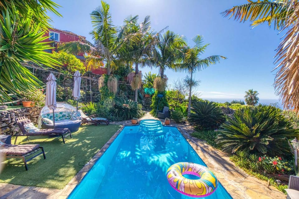 Natural landscape, Garden, Garden, Balcony/Terrace, Garden view, Pool view, Swimming pool, Swimming pool, sunbed