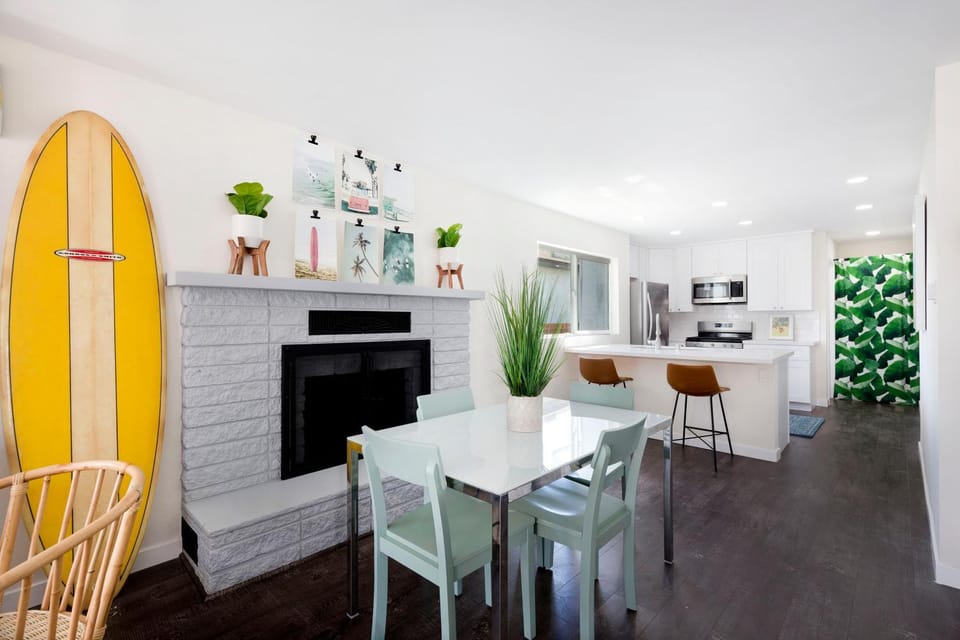 Comstock House in Linda Vista