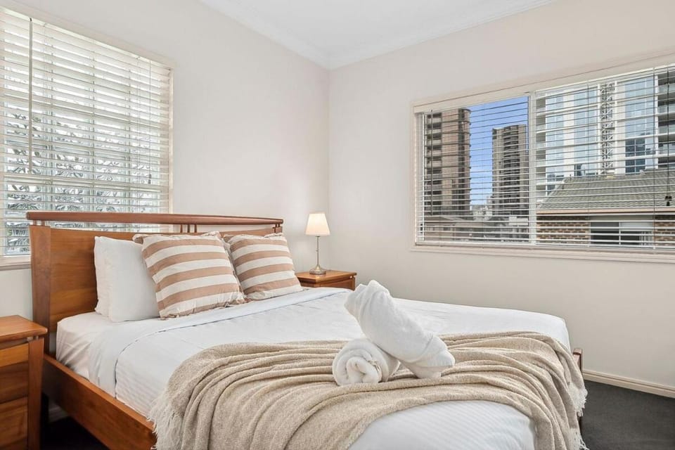 Stylish Coastal Retreat in the Heart of Broadbeach Apartment in Gold Coast