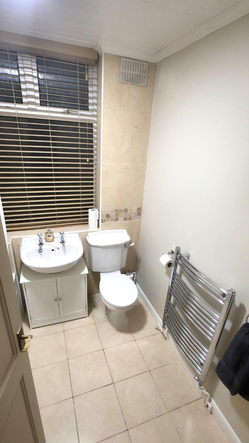 Ravenshaw House Parking Maidstone 4 Bed Garden House in Maidstone