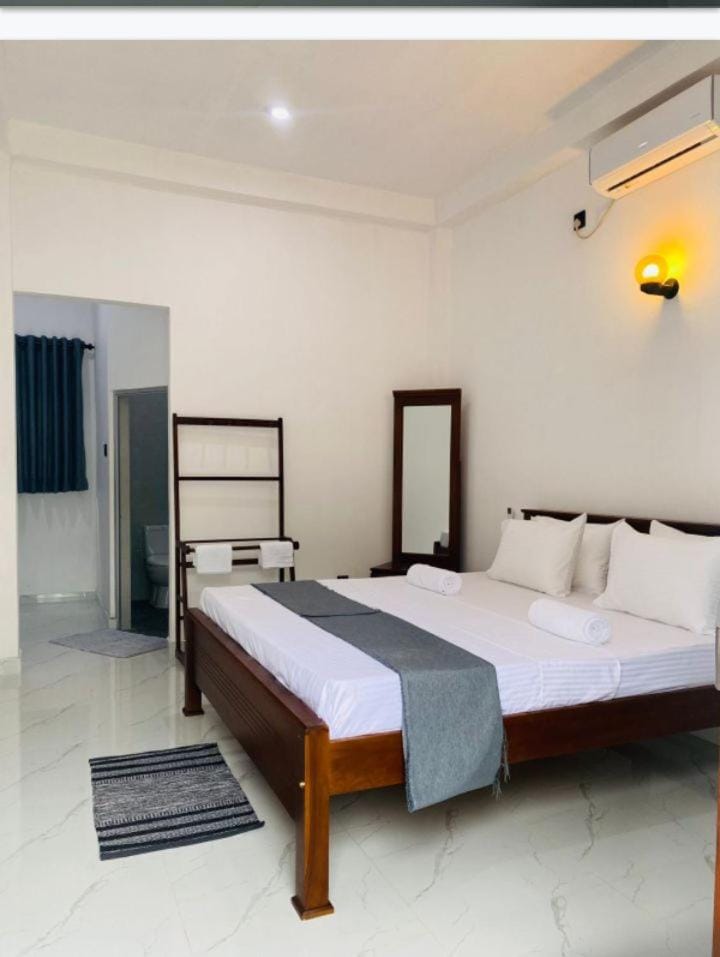 Yathi'S Surf rest Hotel in Ahangama