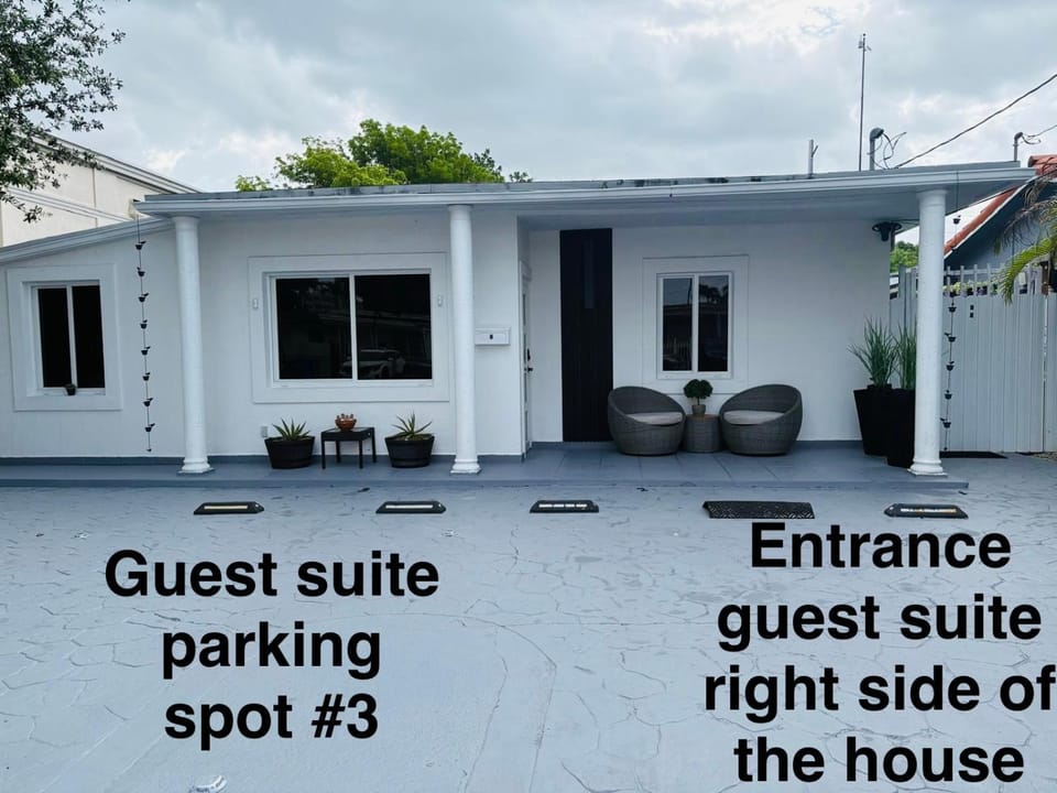 Day, Parking