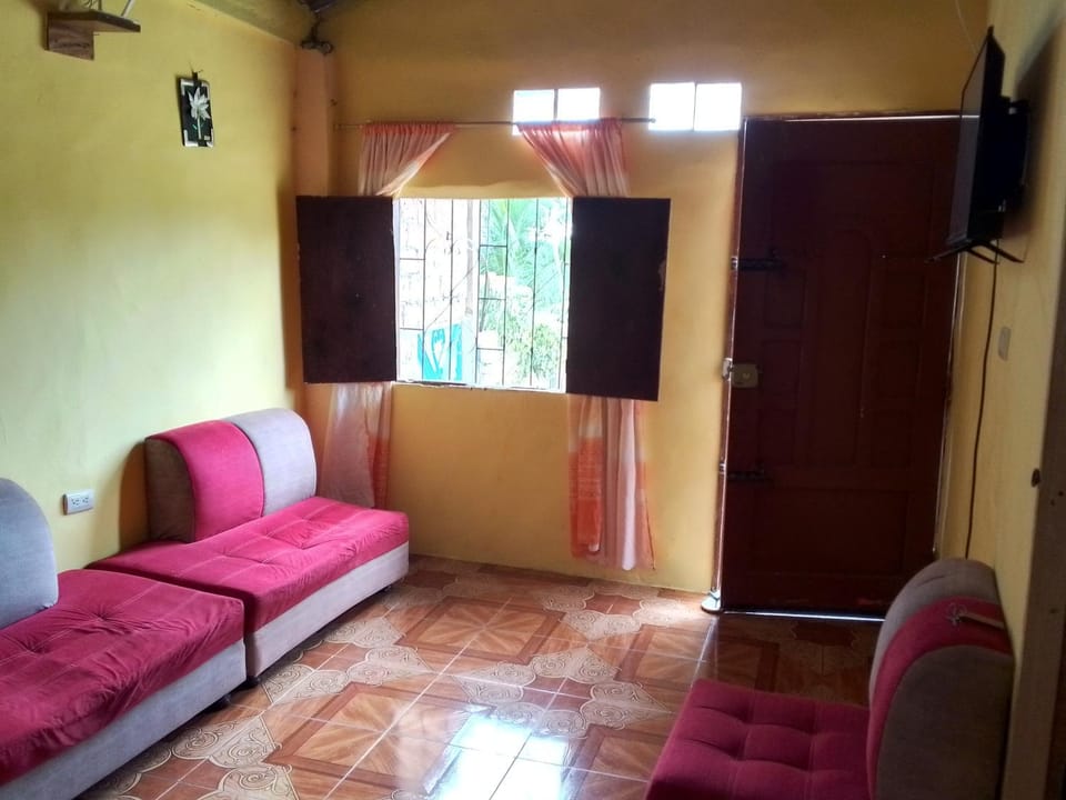 Casa vacacional ML House in Puerto Lopez