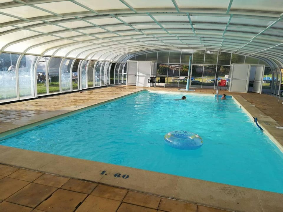 Spa and wellness centre/facilities, Swimming pool