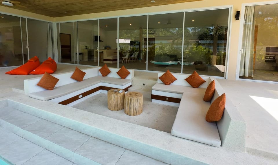 Seating area