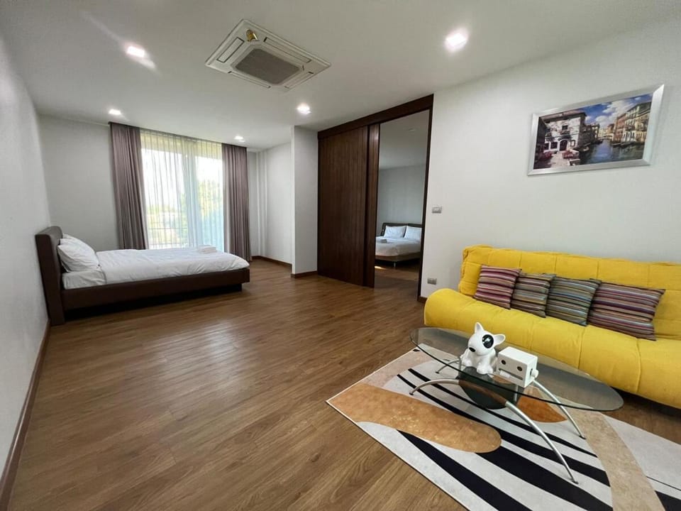 Bed, Bedroom, air conditioner