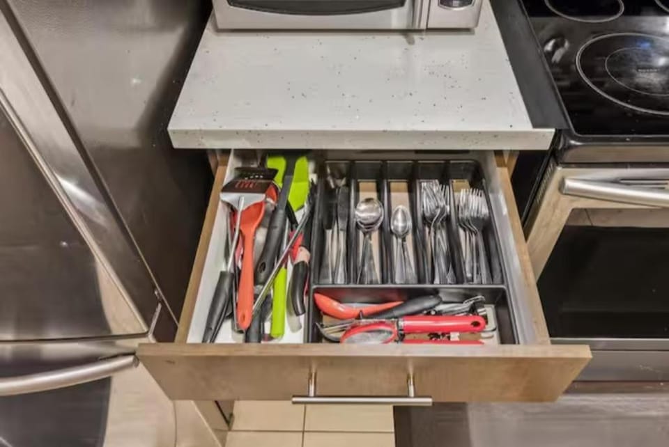 Comfortable & Cozy 2BR Hideaway Basement Appartment Apartment in Brampton