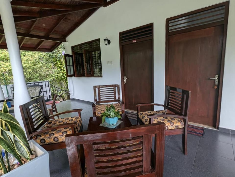 Dilini's Place Apartment in Hikkaduwa
