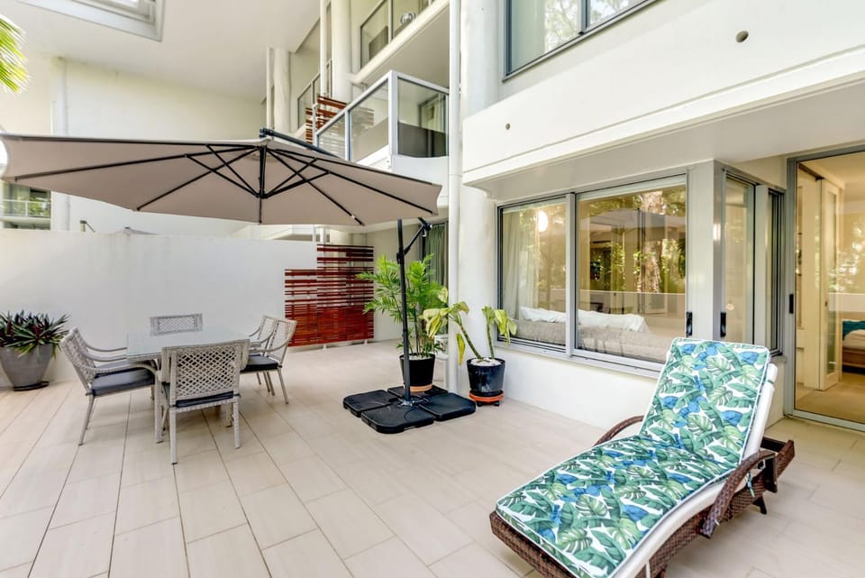 Belle Escapes Drift Beachfront Resort Suite 3207 Apartment in Palm Cove
