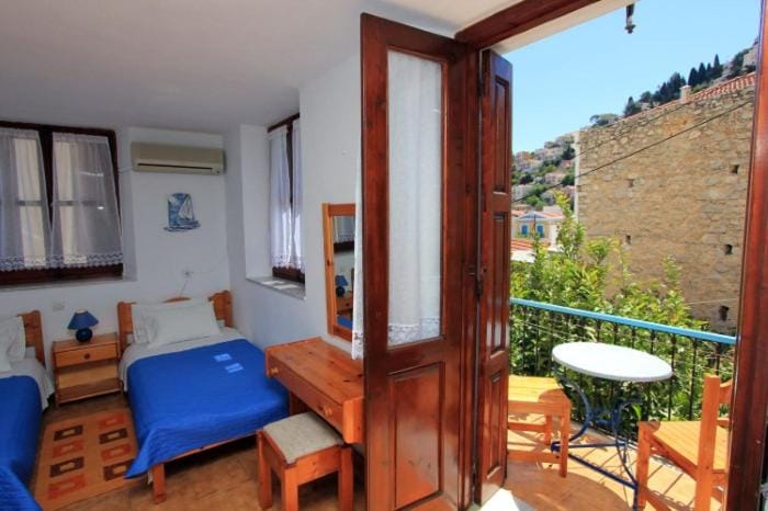 Day, Photo of the whole room, Bedroom, sunbed