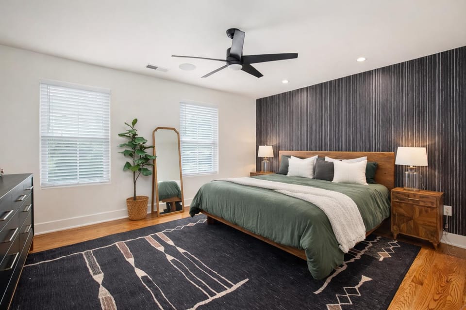 Bed, Bedroom