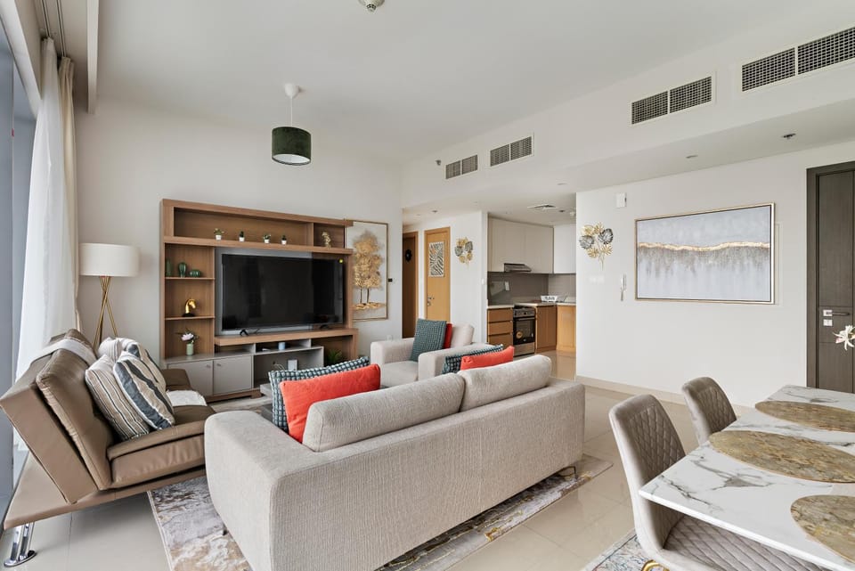 Communal lounge/ TV room, TV and multimedia, Kitchen or kitchenette, Living room, Seating area, Dining area, Evening entertainment