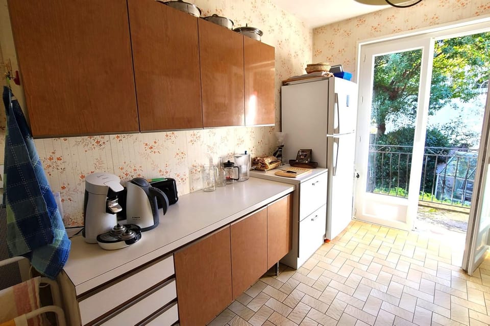 Large 4-bedroom family home House in Arcachon