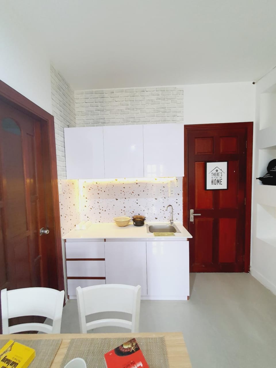 Kitchen or kitchenette