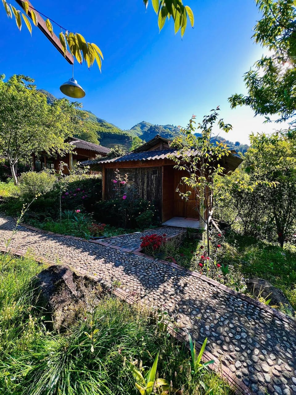 Tao Tay House - Ta Van Bed and Breakfast in Vietnam