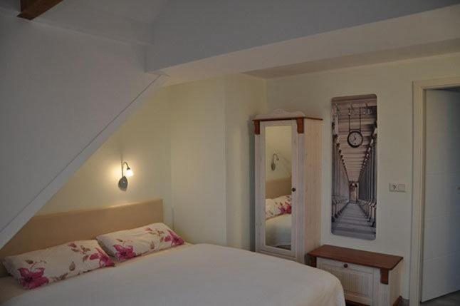 Pension AM REICHEN BERG Bed and Breakfast in Dresden