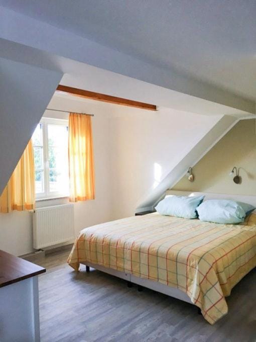Pension AM REICHEN BERG Bed and Breakfast in Dresden