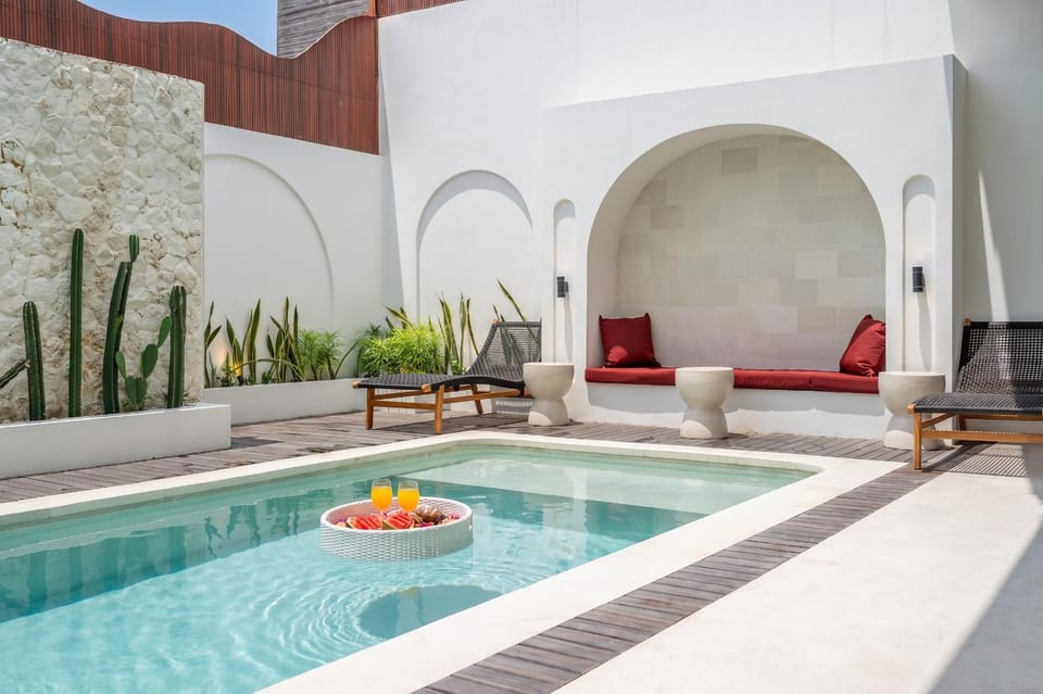 Patio, Seating area, Swimming pool, Swimming pool, sunbed