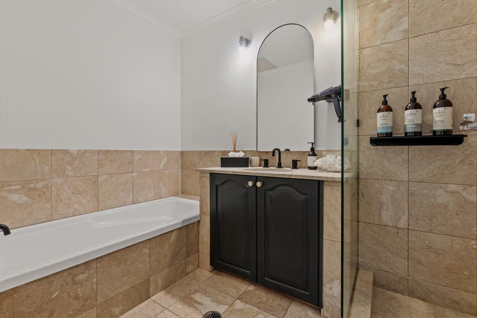 Shower, Bathroom, Bath