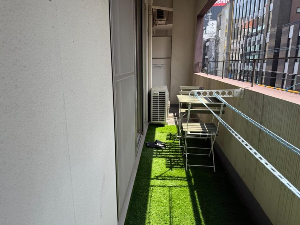 Patio, Day, Balcony/Terrace