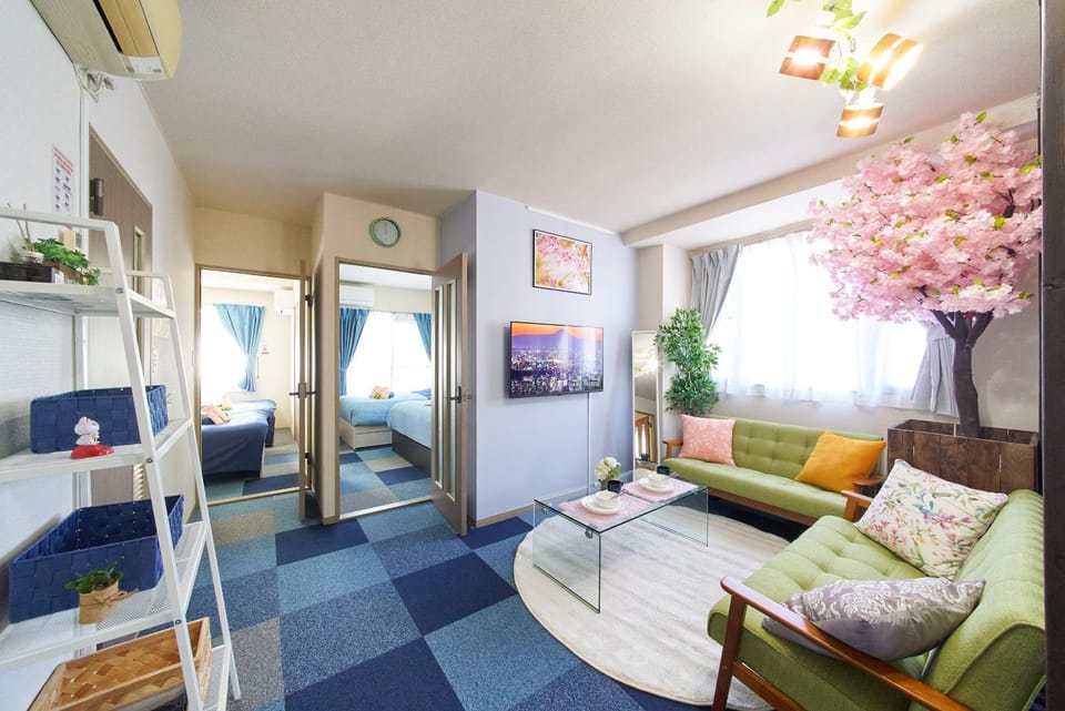 Living room, Photo of the whole room