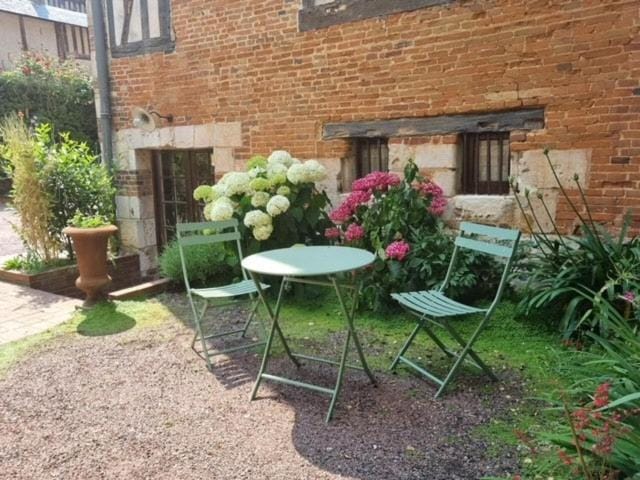 Patio, Garden, Balcony/Terrace