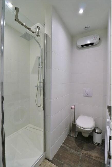 3 pièces 55m2 - 30 m de la mer Apartment in Nice