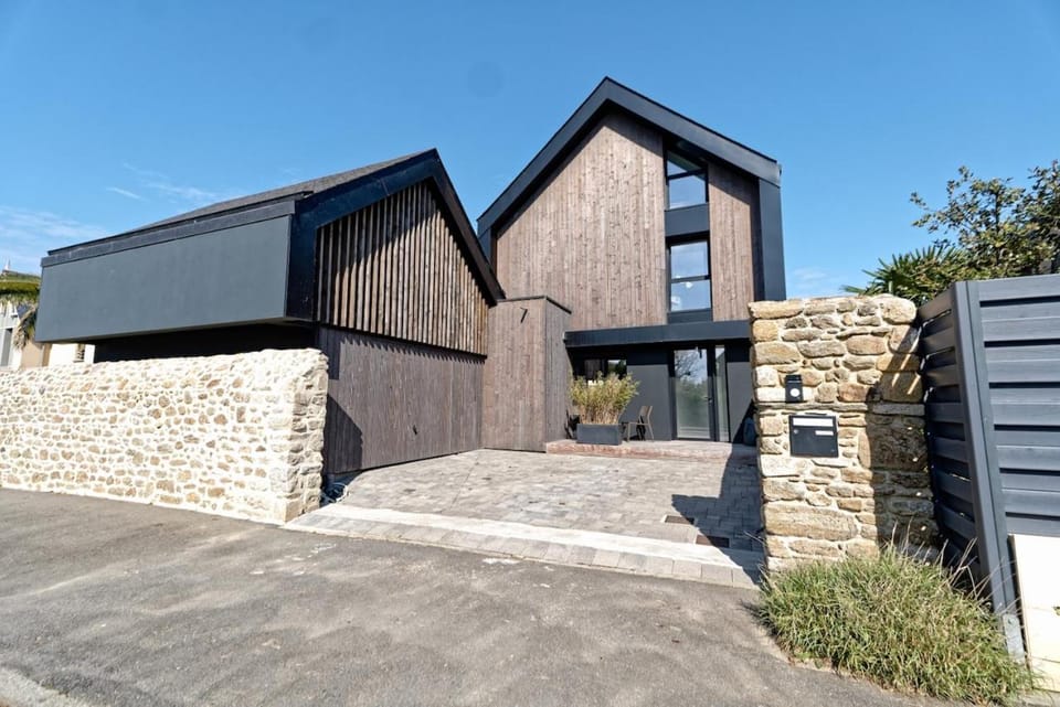 Villa Élisa - Maison d'architecte avec piscine Villa in St-Malo