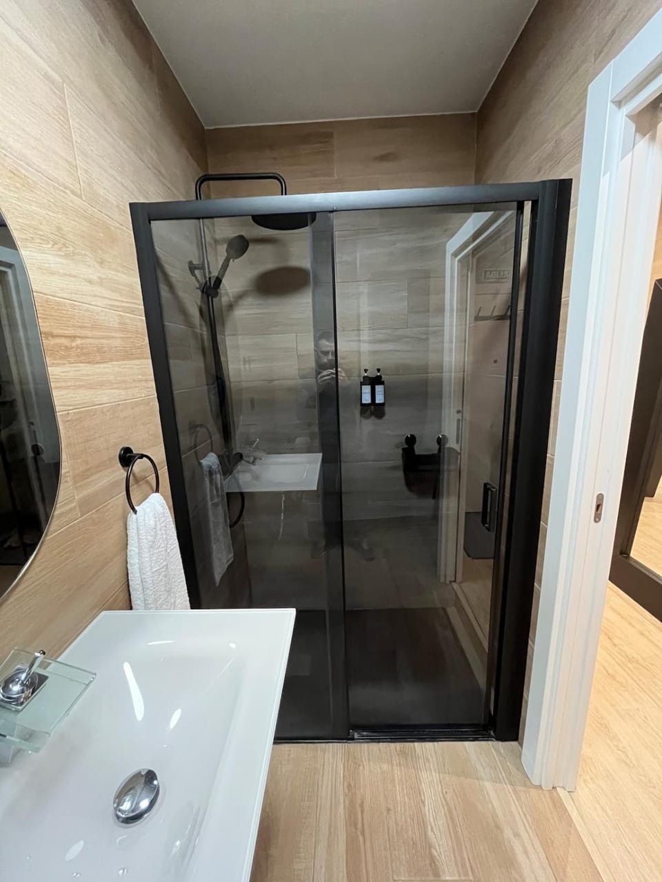 Shower, Bathroom