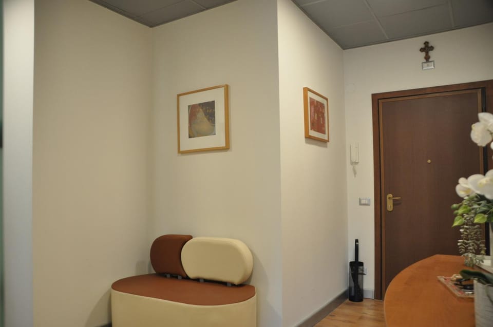Giulio Agricola Domus Apartment in Rome