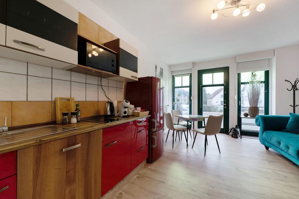 Property building, Kitchen or kitchenette, Living room