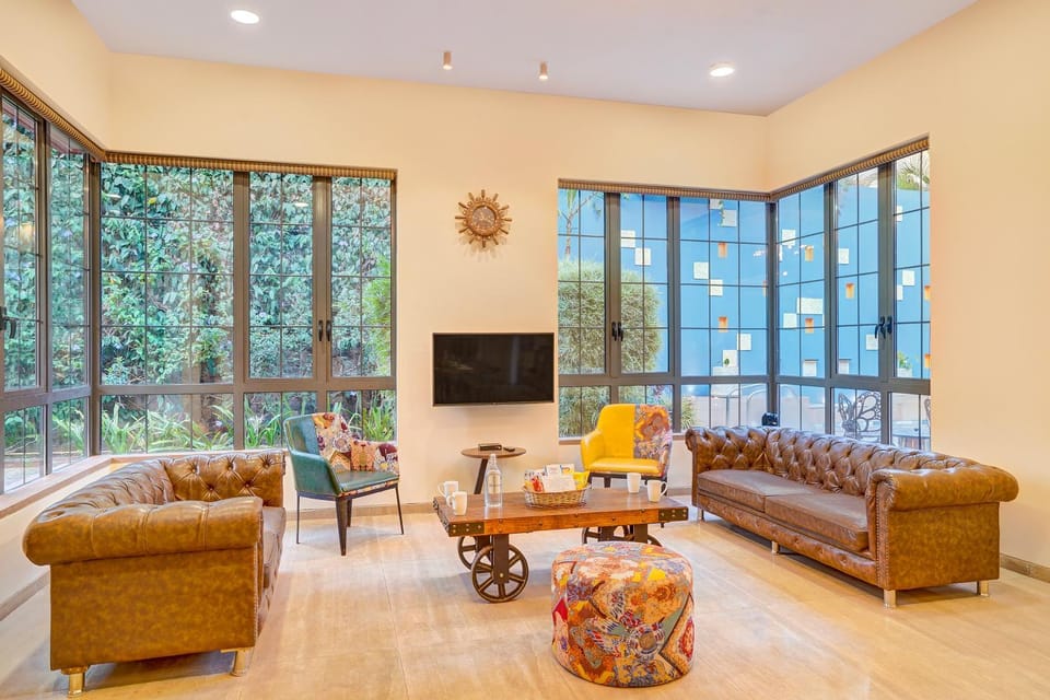 ELIVAAS Villa 39 - Serene 6 BHK Retreat with Pvt Pool, Gaming Zone & Balcony Villa in Lonavla