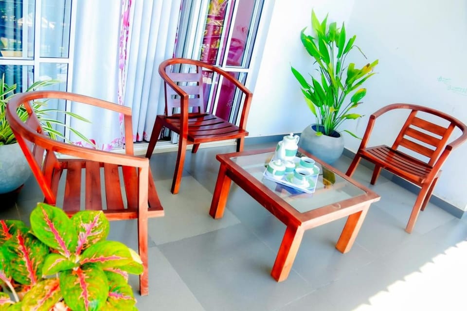 Balcony/Terrace, Living room, Seating area
