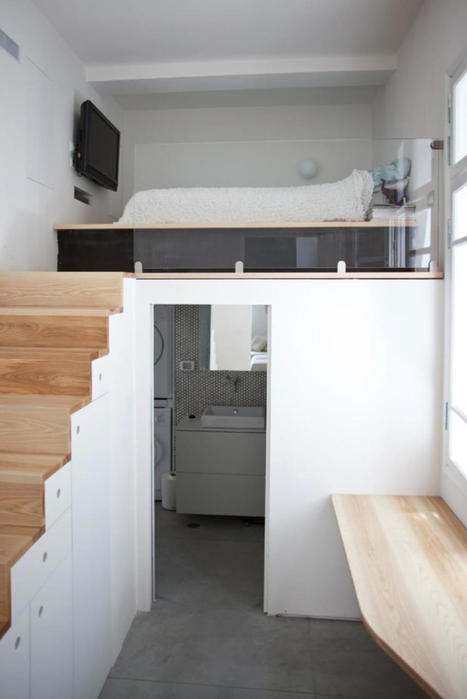 City Center Elegant 3 Bedroom & Parking - By Vacay Apartment in Tel Aviv-Yafo