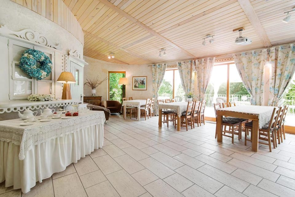 Wiatrakowo Bed and Breakfast in Masovian Voivodeship